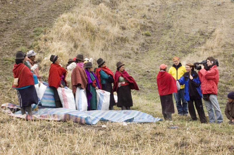 Frente de Mujeres Defensoras de la Pachamama (FMDP)